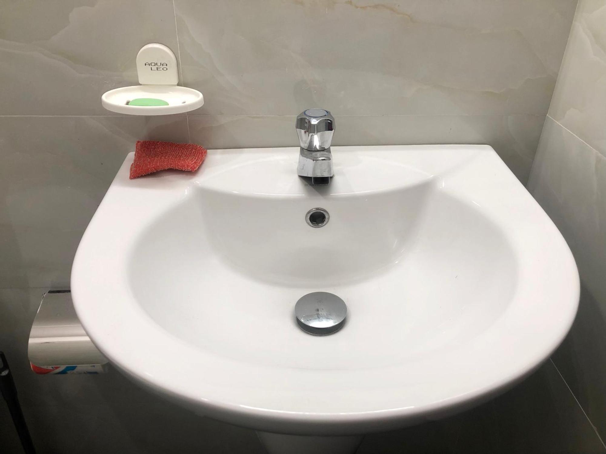 Waves Hotel Hikkaduwa Eksteriør billede